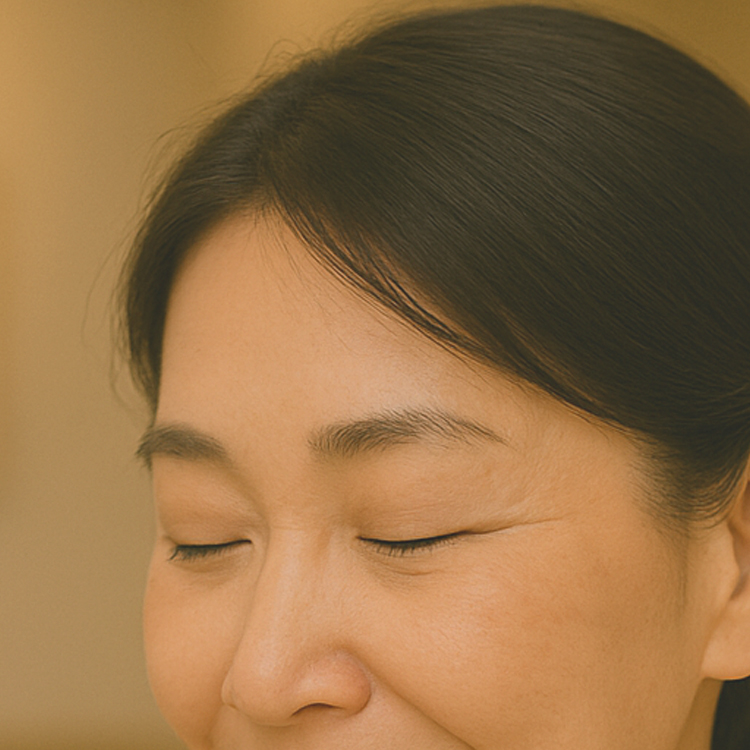 黄金线雕
（或：黄金拉提）